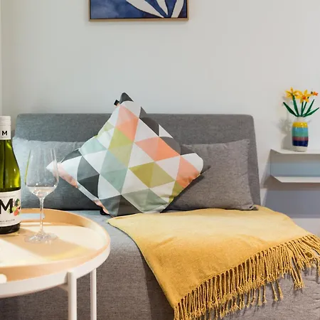 Apartamento J8 Room22 Studioapartment Mitte Mitte *