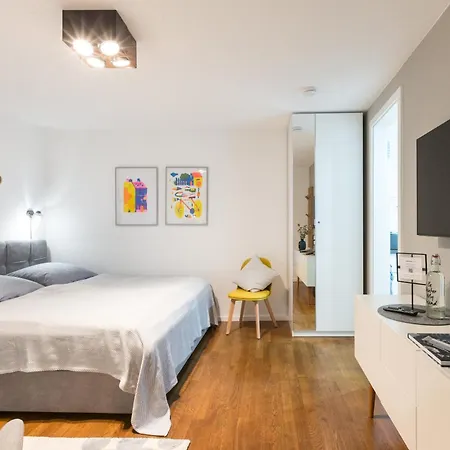 Apartmán J8 Room22 Studioapartment Mitte Mitte *