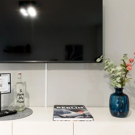 J8 Room22 Studioapartment Mitte Mitte